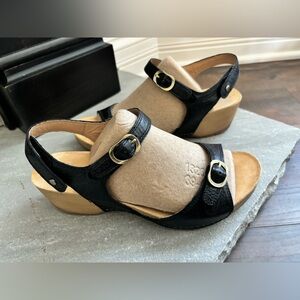 Dansko Womens Tricia Milled Burnished Black Wedge Sandal Size 40 EU 9.5-10 US